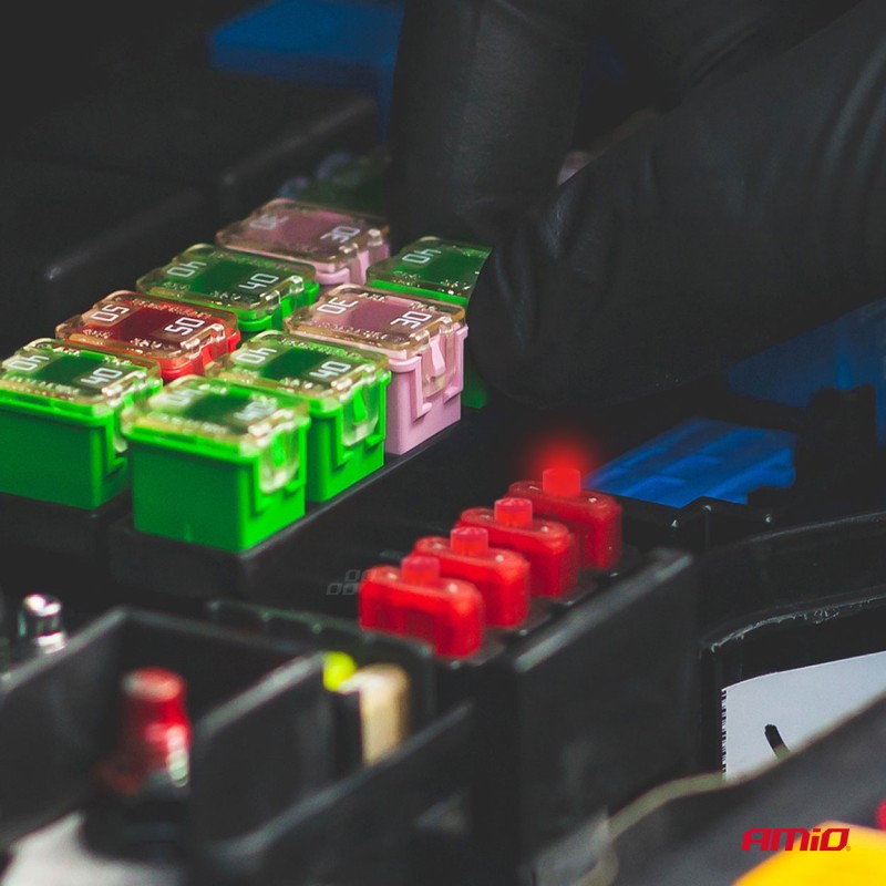 ΑΣΦΑΛΕΙΕΣ STANDARD BLADE (ΜΑΧΑΙΡΩΤΕΣ) & ΕΡΓΑΛΕΙΟ ΑΦΑΙΡΕΣΗΣ ΚΑΡΤΕΛΑ (5A/10A/15A/ 20A/25A) 10ΤΕΜ.