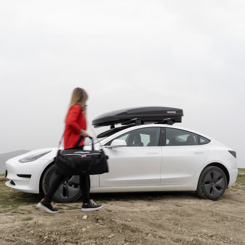 ΜΠΑΓΚΑΖΙΕΡΑ ΟΡΟΦΗΣ SATELLITE 600 DUO BLACK MΕ ΔΙΠΛΟ ΑΝΟΙΓΜΑ ΣΕ ΜΑΥΡΟ ΧΡΩΜΑ ΜΕ ΓΥΑΛΙΣΤΕΡΗ ΥΦΗ MENABO - 1 ΤΕΜ.