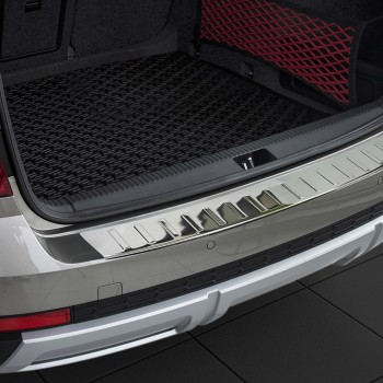 TRIM ΜΑΡΚΕ ΠΟΡΤ ΜΠΑΓΚΑΖ ΧΡΩΜΙΟ ΜΕΤΑΛΛΙΚΟ ΓΙΑ SKODA OCTAVIA 3 A7 4D/SW 2013+