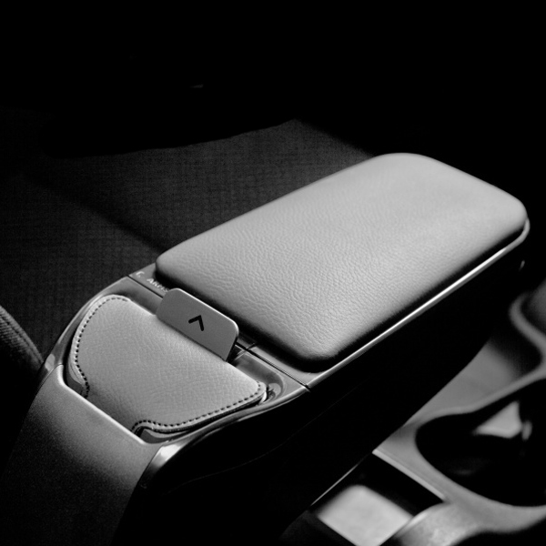 ΤΕΜΠΕΛΗΣ ΑΥΤΟΚΙΝΗΤΟΥ ARMSTER 2 ΜΑΥΡΟΣ ΜΕ ΤΣΕΠΗ ΓΙΑ FIAT 500L 2018+ RATI - 1 τεμ.