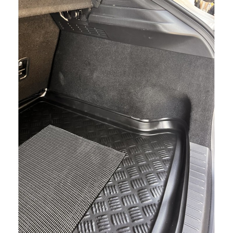 ΜΑΡΚΕ ΠΑΤΑΚΙ ΣΚΑΦΗ ΠΟΡΤ ΜΠΑΓΚΑΖ ΓΙΑ MAZDA CX-30 2019+ ΛΑΣΤΙΧΟ ΣΕ ΜΑΥΡΟ ΧΡΩΜΑ CIK - 1 ΤΕΜ.