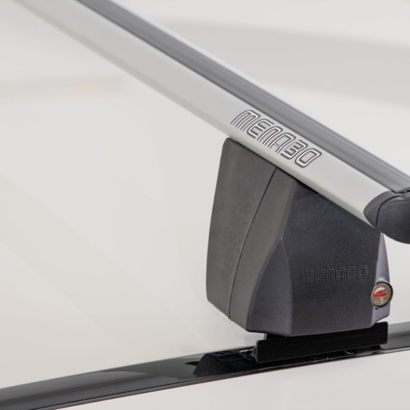ΜΠΑΡΕΣ ΟΡΟΦΗΣ ΑΛΟΥΜΙΝΙΟΥ DELTA L SILVER 141 cm ROOF RACK ΣΕΤ ΣΕ ΑΣΗΜΙ ΧΡΩΜΑ ΜΕ ΠΡΟΣΤΑΤΕΥΤΙΚΑ ΚΑΠΑΚΙΑ ΑΚΡΩΝ ΓΙΑ ΑΠΛΗ ΟΡΟΦΗ MENABO - 2 ΤΕΜ.