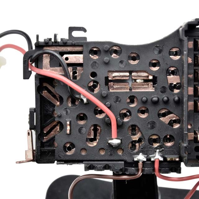 ΔΙΑΚΟΠΤΗΣ ΛΕΒΙΕΣ ΦΩΤΩΝ ΦΛΑΣ ΓΙΑ DACIA LOGAN 2004+ / SANDERO 2008+ / RENAULT THALIA I 1998+ / II 2008+ orig.6001551366 ΝΤΥ - 1 τεμ.