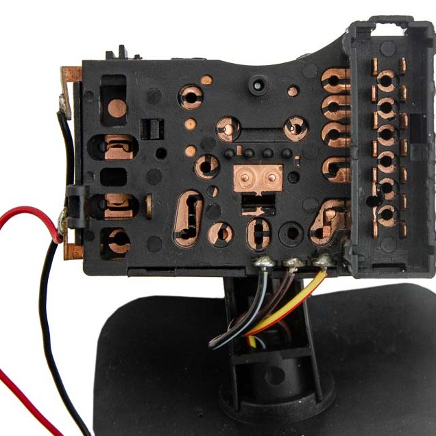 ΔΙΑΚΟΠΤΗΣ ΛΕΒΙΕΣ ΦΩΤΩΝ ΦΛΑΣ ΓΙΑ DACIA LOGAN/ LOGAN EXPRESS/ LOGAN MCV/ SANDERO 04+ οrig.6001550126/6001551365 ΝΤΥ - 1 τεμ.