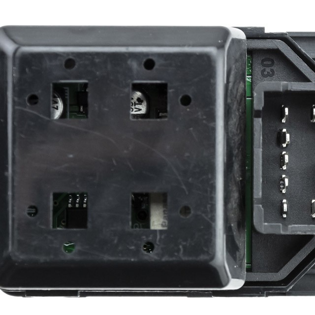 ΔΙΠΛΟΣ ΔΙΑΚΟΠΤΗΣ ΠΑΡΑΘΥΡΩΝ ΓΙΑ HYUNDAI ACCENT 2006+ orig.93570-1E010 ΝΤΥ - 1 TEM.