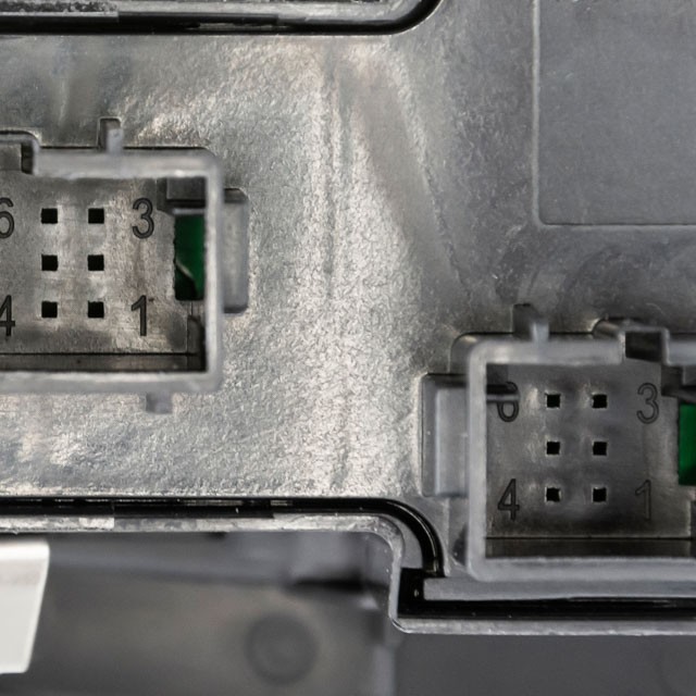 ΠΟΛΛΑΠΛΟΣ ΔΙΑΚΟΠΤΗΣ ΠΑΡΑΘΥΡΩΝ ΓΙΑ PEUGEOT 2008 2013+ / 208 2012+ 20PINS orig.98242539ZD ΝΤΥ - 1 TEM.