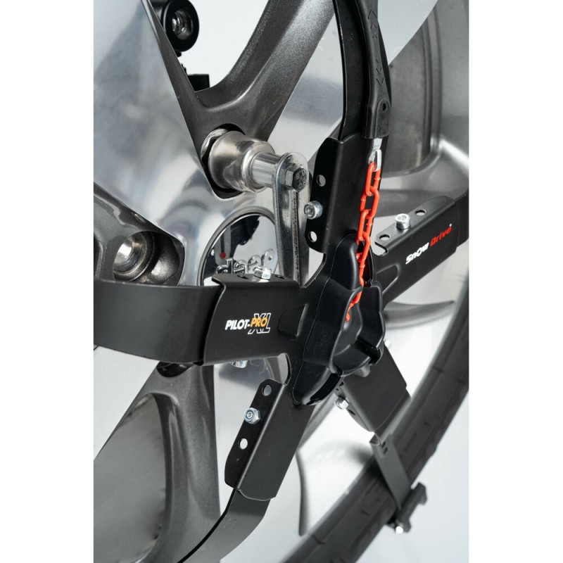 ΑΛΥΣΙΔΕΣ ΧΙΟΝΙΟΥ PILOT-PRO XL P26 ΓΙΑ SUV/VANS 3,5T MAX ME ΘΡΑΥΣΤΕΣ ΠΑΓΟΥ ΚΑΙ ΠΙΑΣΙΜΟ ΣΤΟ ΜΠΟΥΛΟΝΙ ΤΟΥ ΤΡΟΧΟΥ LAMPA- 2 ΤΕΜ.