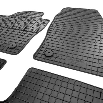 ΜΑΡΚΕ ΠΑΤΑΚΙΑ ΣΕ ΣΚΑΦΗ ΛΑΣΤΙΧΟ ΓΙΑ VW POLO MK6 2017+ / AUDI A1 2018+ ΣΕ ΜΑΥΡΟ ΧΡΩΜΑ ΜΕ ΚΟΥΜΠΩΜΑΤΑ CIK - 4 ΤΕΜ.