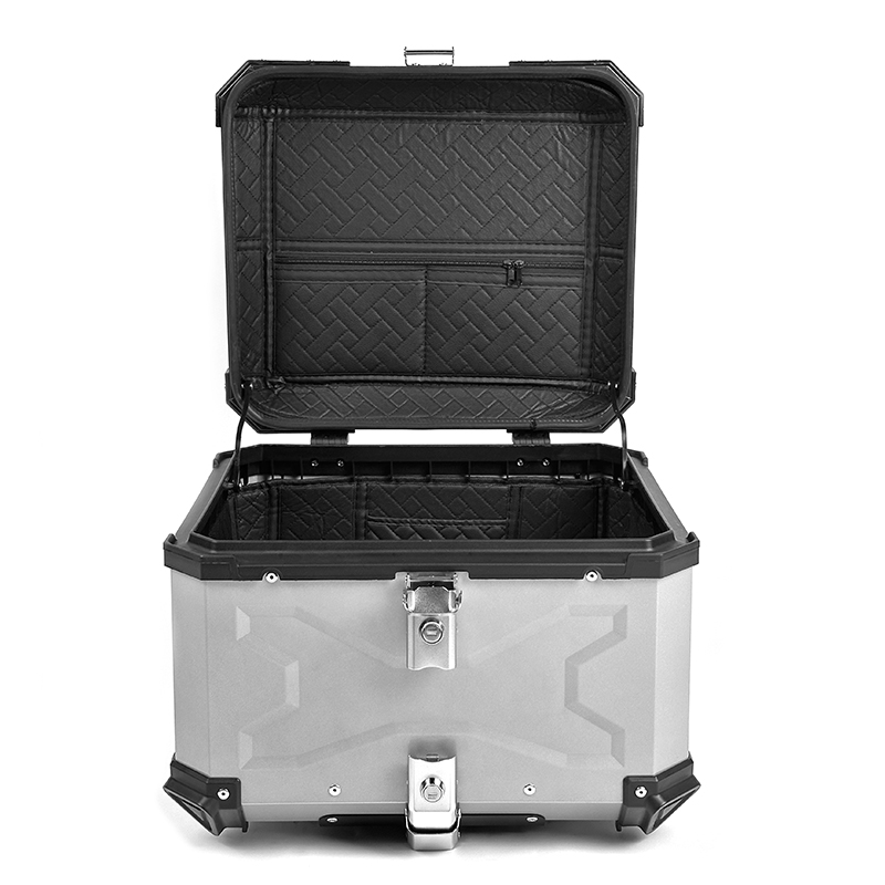 Βαλίτσα X-TYPE ALU BAGS 56 λίτρα ασημί με πιάστρα, εσωτερική επενδυση & μαλακή πλάτη