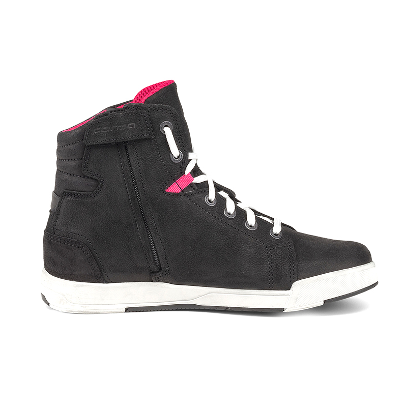 Μποτάκι Forma Swift X Fit Dry Lady δέρμα μαύρο/άσπρο